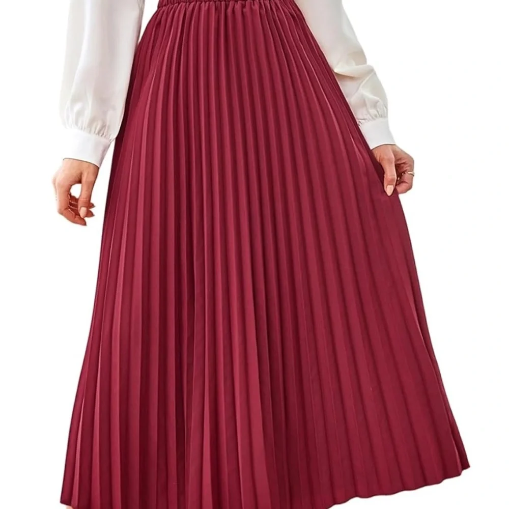 SZ S Chic Burgundy Pleated Ankle Length Skirt with Elastic Waistband